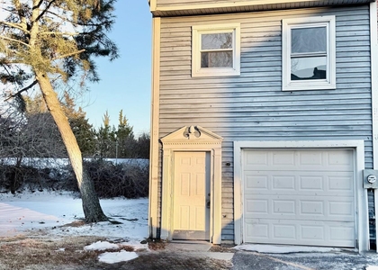 1511 Railroad Avenue - Photo 1