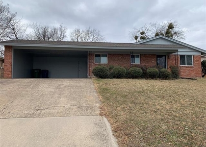 1402 S Cliff Street - Photo 1