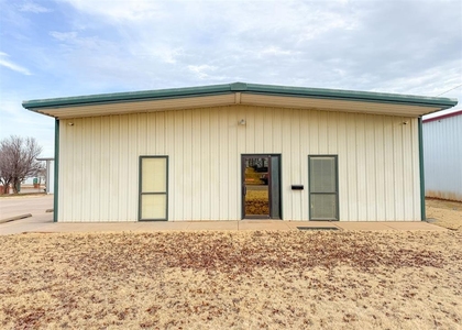 7428 Nw 84th Street - Photo 1