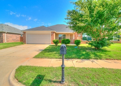 8509 Sw 49th Circle - Photo 1