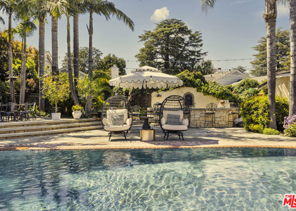 13166 Valley Vista Boulevard - Photo 1