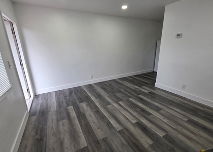 1021 Henrietta Avenue - Photo 1