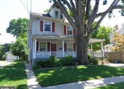 14 E Madison Avenue - Photo 1
