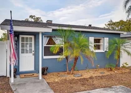 2301 14th Avenue N - Photo 1