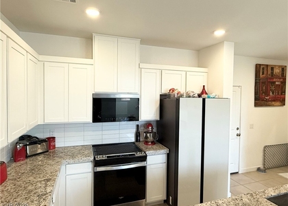 206 Freeport View Place - Photo 1