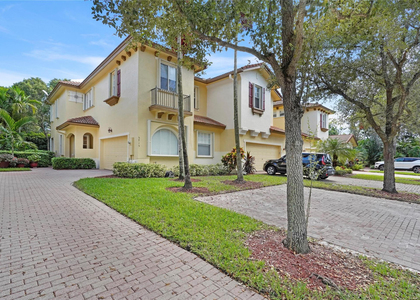 5715 Nw 119th Terrace - Photo 1