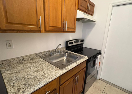 750 Nw 56th Street - Photo 1