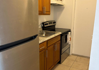 750 Nw 56th Street - Photo 1