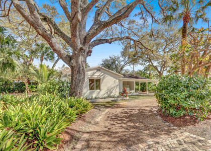 601 Paulina Road - Photo 1