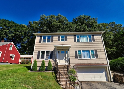 82 Middlefield Avenue - Photo 1
