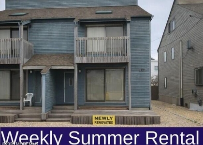 17 Brown Avenue - Photo 1