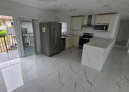 5332 Nw 18th Street - Photo 1
