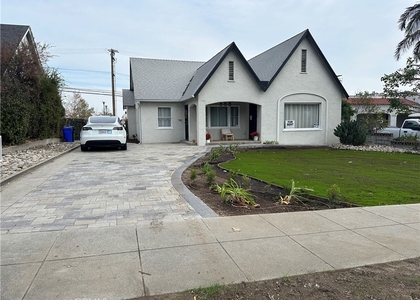 1054 N Euclid - Photo 1