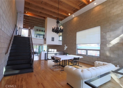 6615 Melrose Avenue - Photo 1
