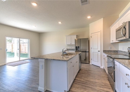 19507 Cloudy Bay Dr - Photo 1
