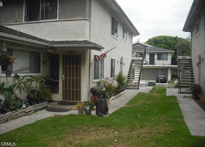 2670 Victoria Avenue - Photo 1