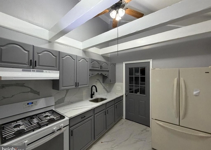 144 Washington Street - Photo 1