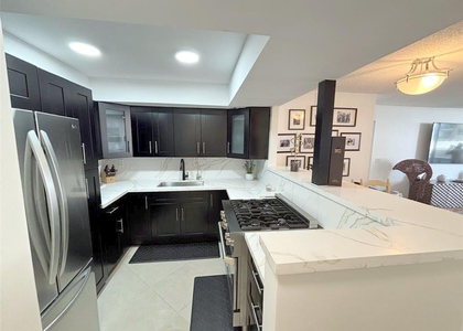 3140 S Ocean Drive - Photo 1