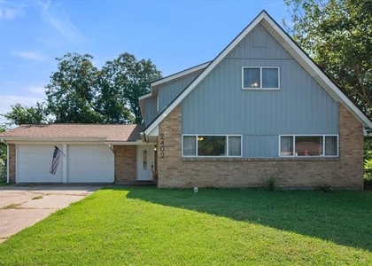 2402 Woodlawn Drive - Photo 1