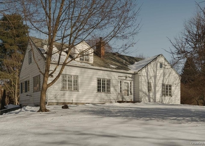 1539 Hollow Road - Photo 1