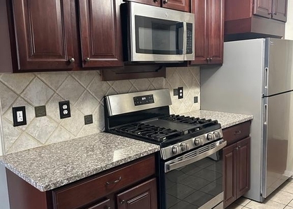1637 Oakwood Drive - Photo 1