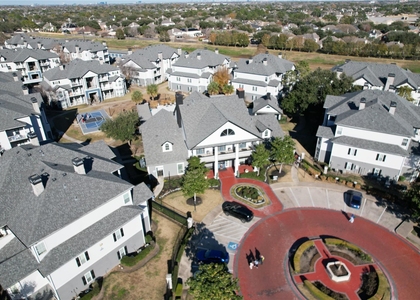15000 W Airport Boulevard - Photo 1
