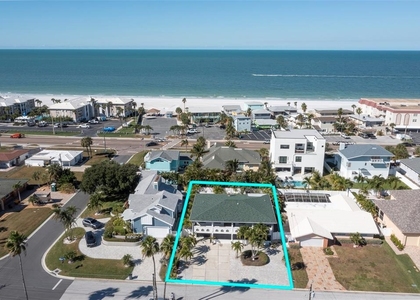 2710 Hibiscus Drive W - Photo 1