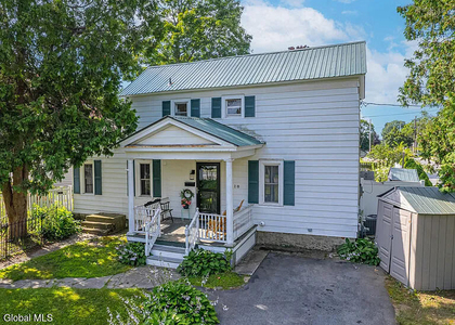 218 Washington Street - Photo 1