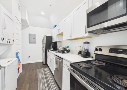 1010 W 26th St - Photo 1