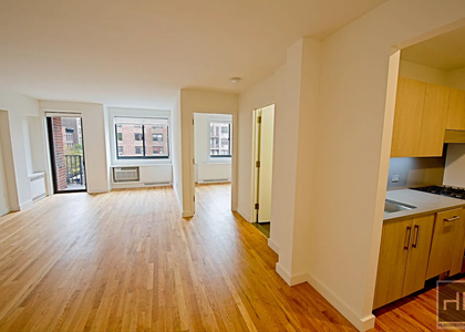 West 15th Street - Photo 1