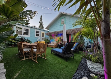 1616 N N Street N - Photo 1