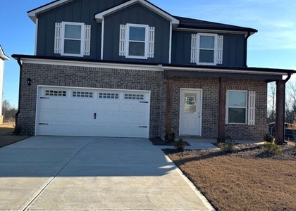 11075 Suria Drive Se - Photo 1