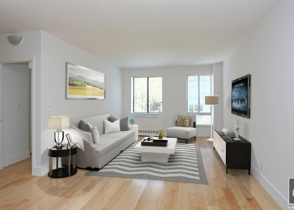 West 53 Street - Photo 1