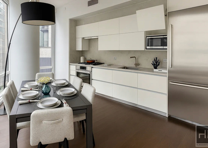 East 44th Street - Photo 1