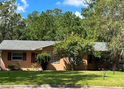 3706 Nw 45th Street - Photo 1