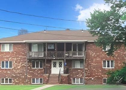 306 Lake Shore South - Photo 1