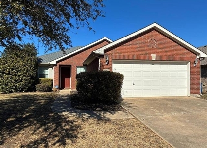 515 Creekside Drive - Photo 1