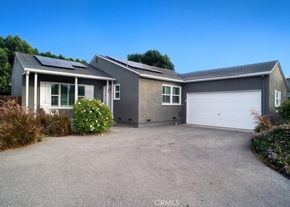 6458 Hanna Ave - Photo 1