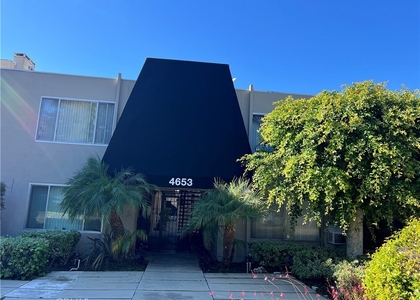 4653 Fulton Avenue - Photo 1