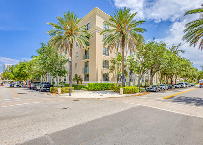 630 S Sapodilla Avenue - Photo 1