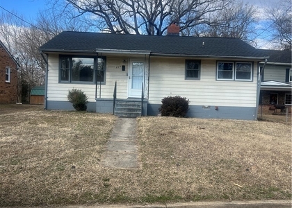 809 Fort Henry Street - Photo 1