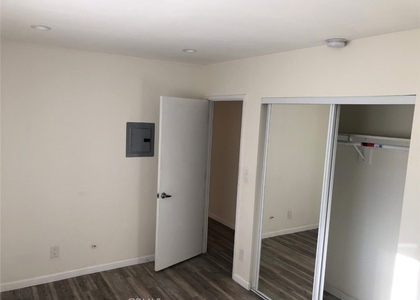 11572 Braddock - Photo 1