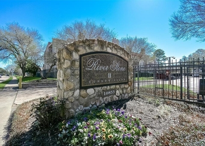10855 Meadowglen Lane - Photo 1