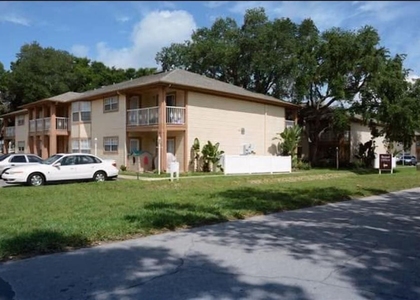 5551 Executive Drive - Photo 1