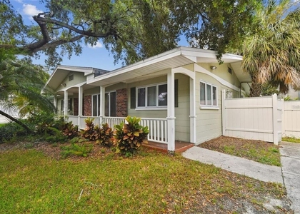 2302 S Arrawana Avenue - Photo 1
