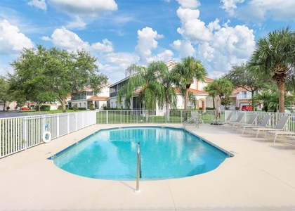 7269 Fountain Palm Circle - Photo 1