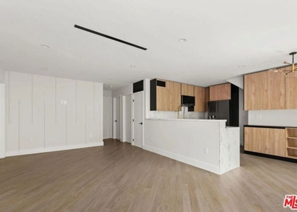 1450 S Crescent Heights Boulev - Photo 1