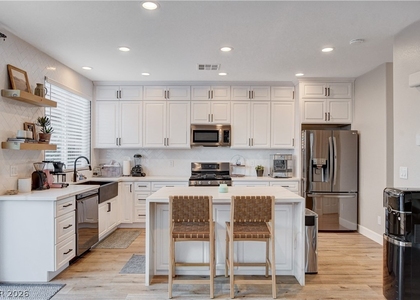 10400 Raining Sky Street - Photo 1