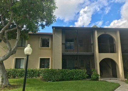 527 Shady Pine Way - Photo 1
