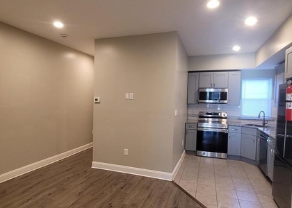 4233 Lancaster Avenue - Photo 1
